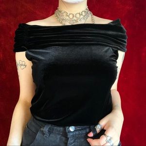black velvet top!